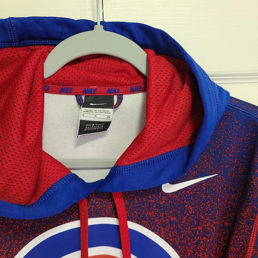 Nike Chicago Cubs Hoodie Size Small Red Blue EUC - Picture 12 of 12